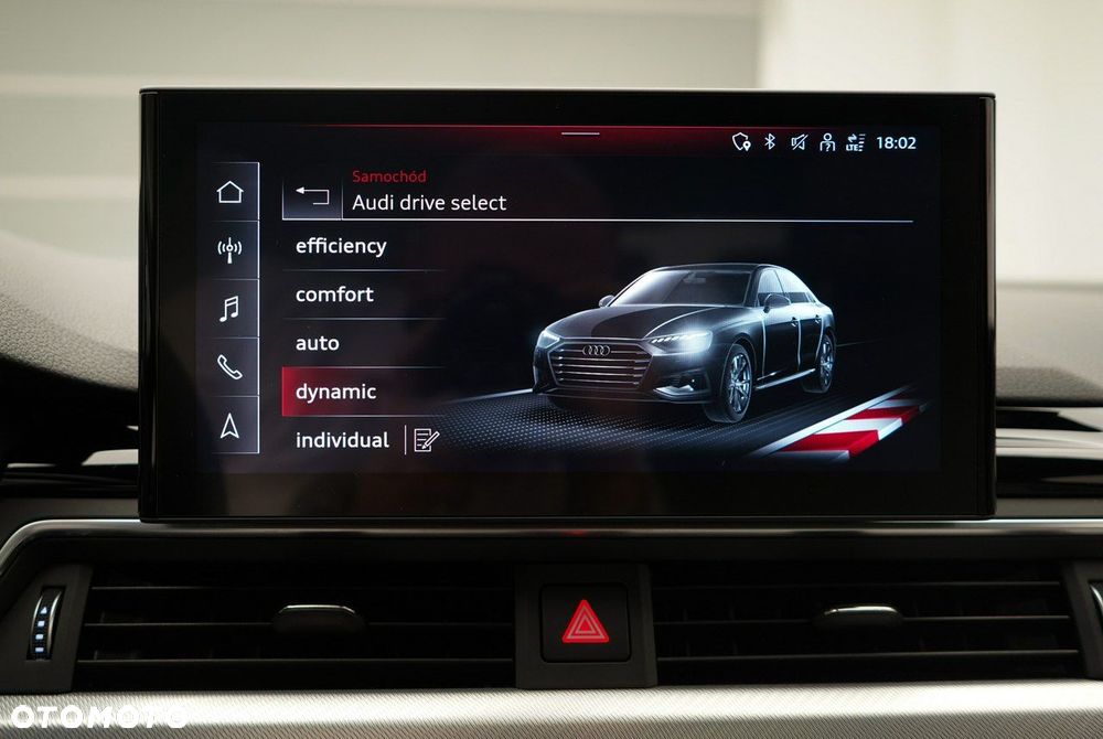 Audi A4 Limousine - 36