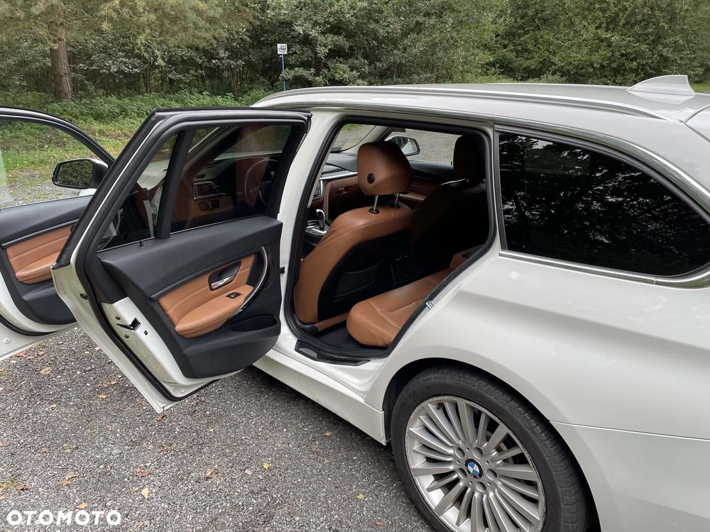 BMW Seria 3 330d Luxury Line - 17