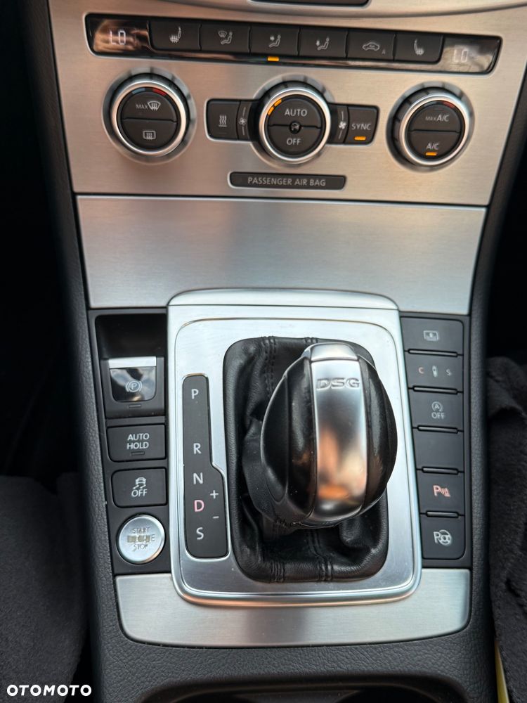 Volkswagen CC 2.0 TDI DPF BMT DSG - 11