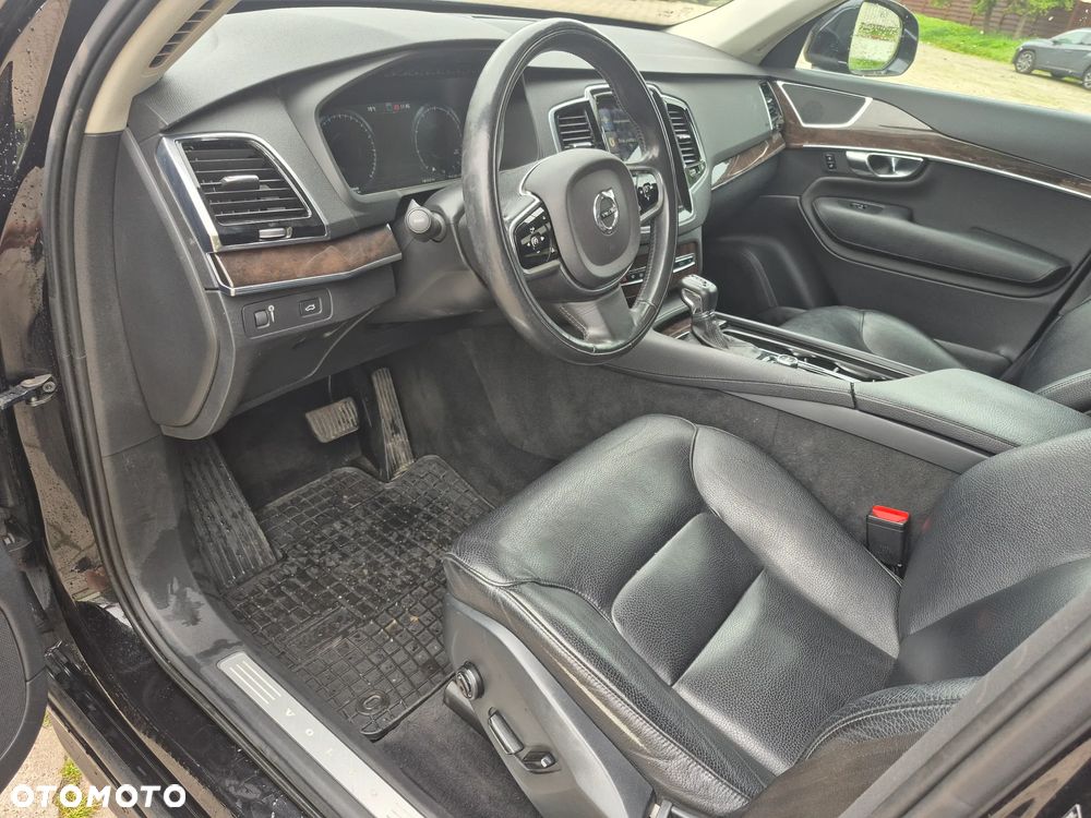 Volvo XC 90 T6 AWD Momentum 7os - 6