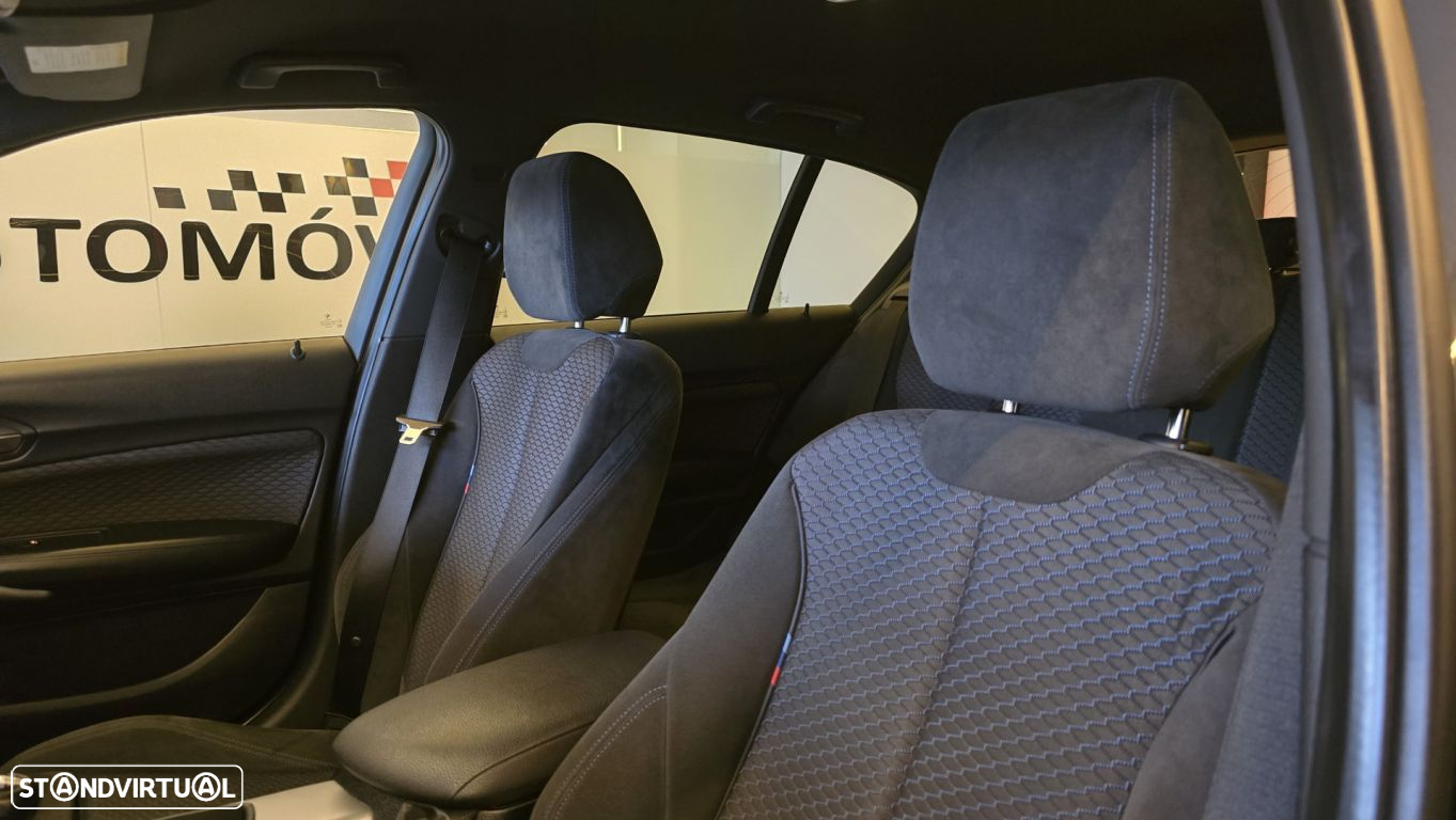 BMW 118 d Pack M - 38