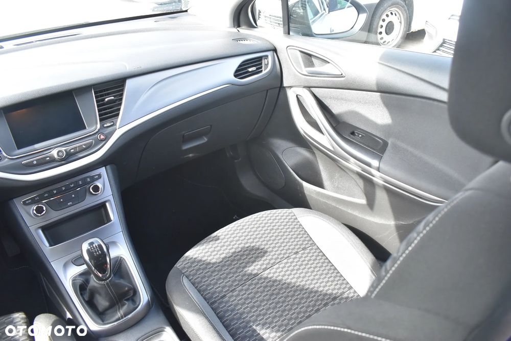 Opel Astra V 1.5 CDTI Edition S&S - 21