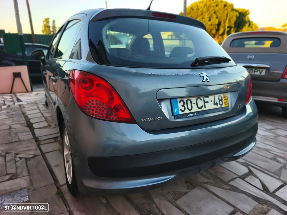 Peugeot 207 1.4 HDi Premium - 30