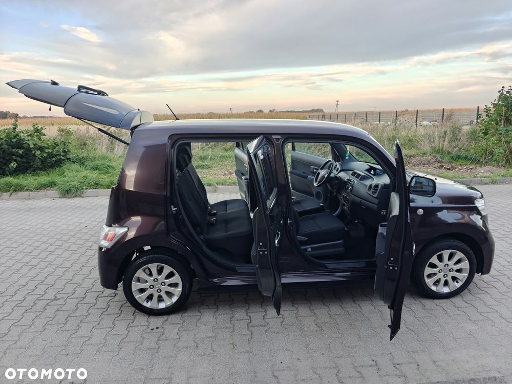 Daihatsu Materia - 37