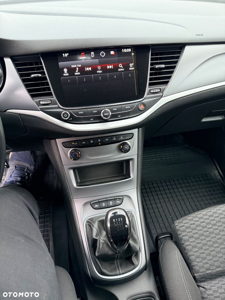 Opel Astra 1.6 D (CDTI DPF ecoFLEX) Start/Stop Excellence - 13