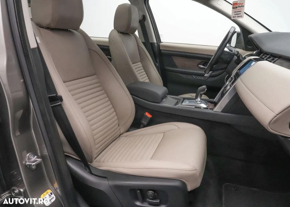 Land Rover Discovery Sport - 16