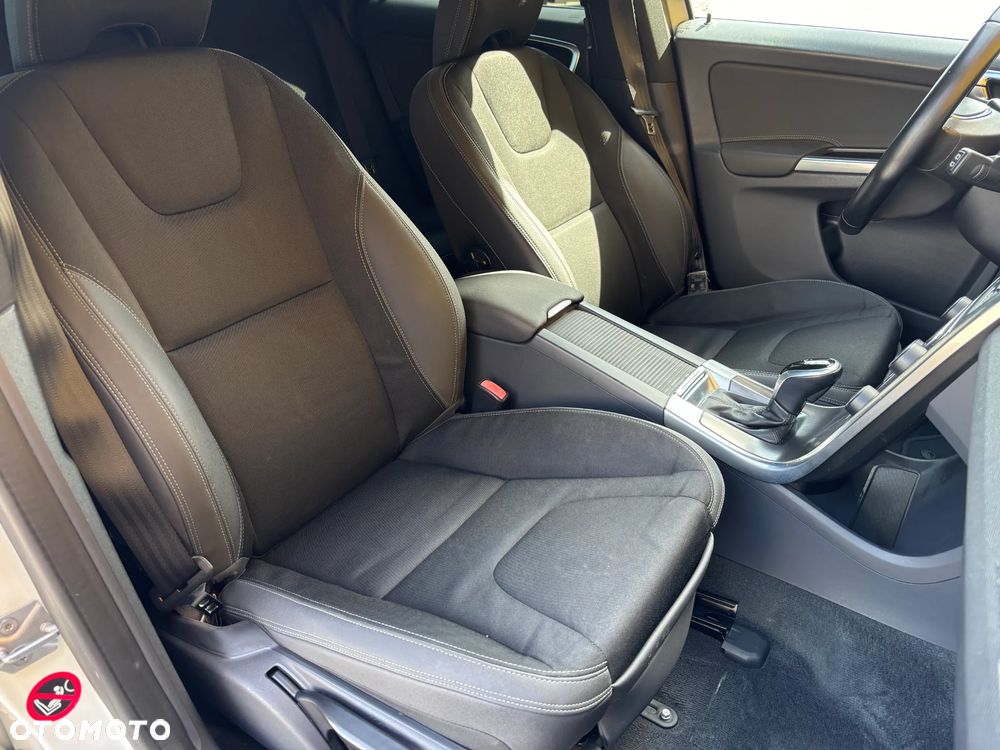 Volvo XC 60 D4 Drive-E Summum - 31