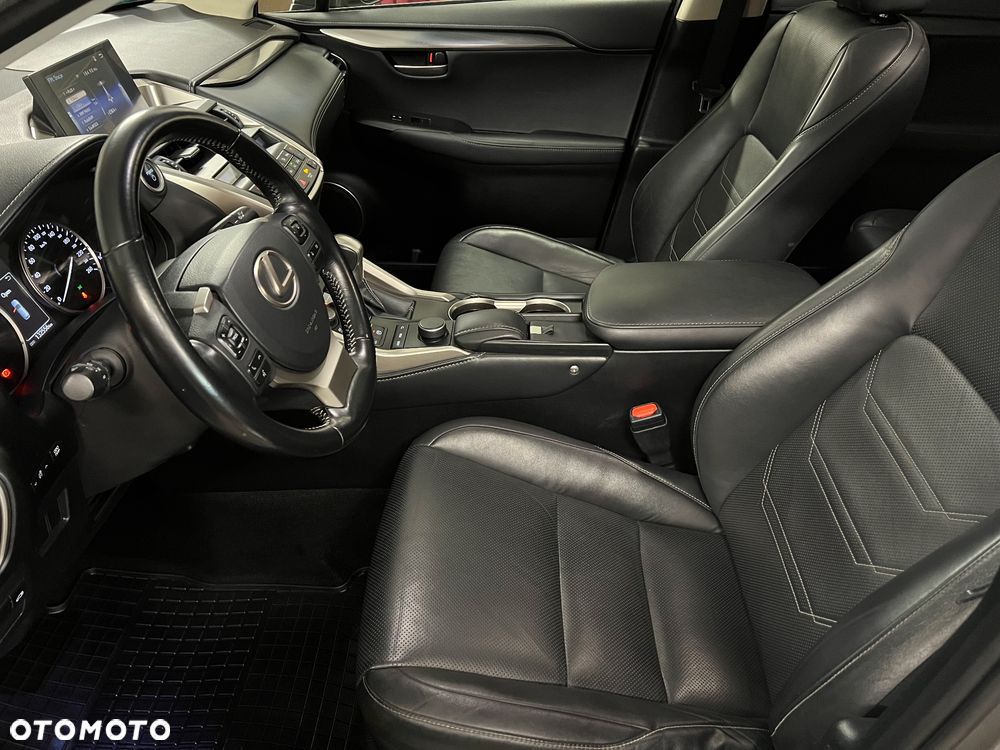 Lexus NX 300h Comfort AWD - 22