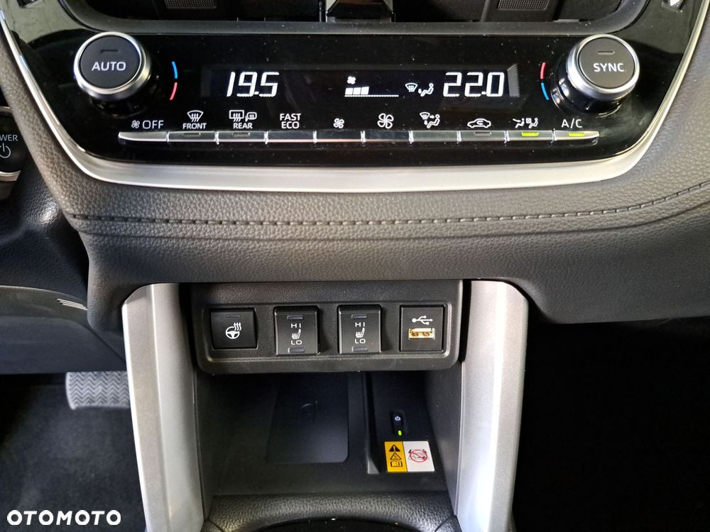 Toyota Corolla Cross 2.0 Hybrid Style - 26