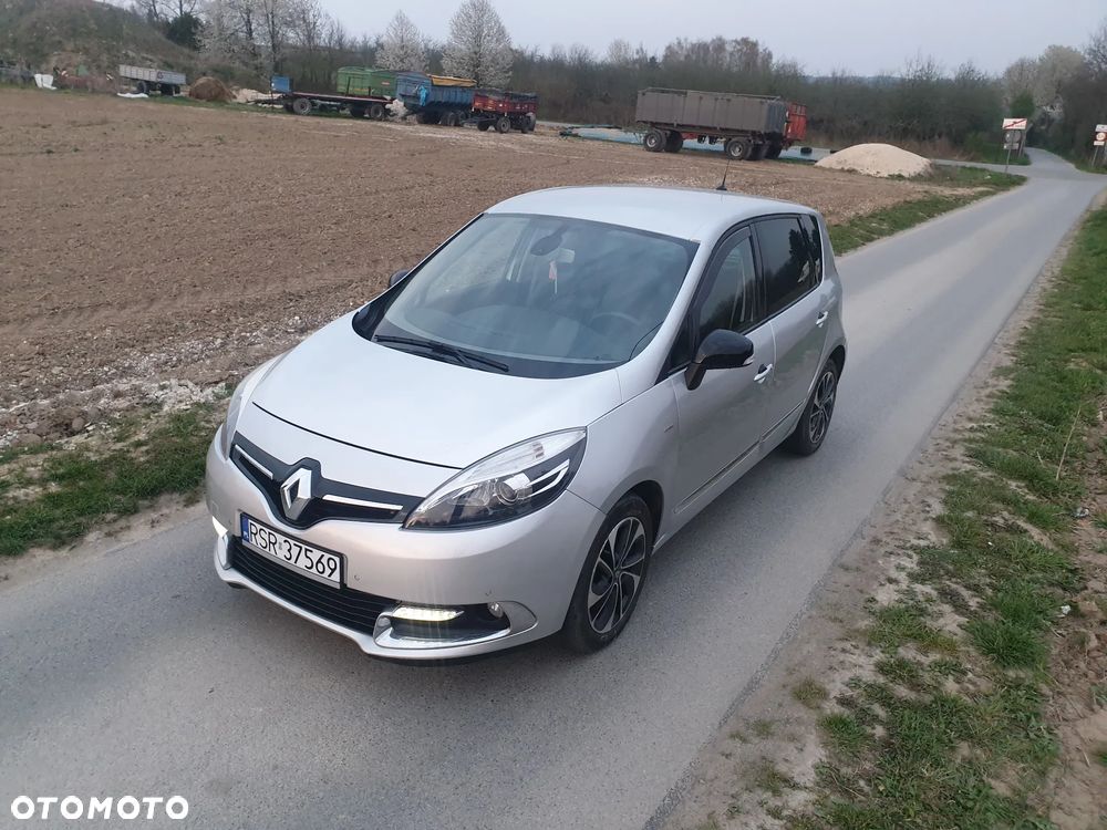 Renault Scenic 1.5 dCi Bose - 14