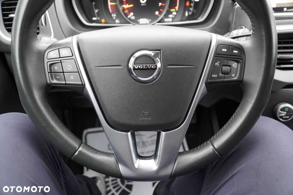 Volvo V40 T2 Geartronic Momentum - 13
