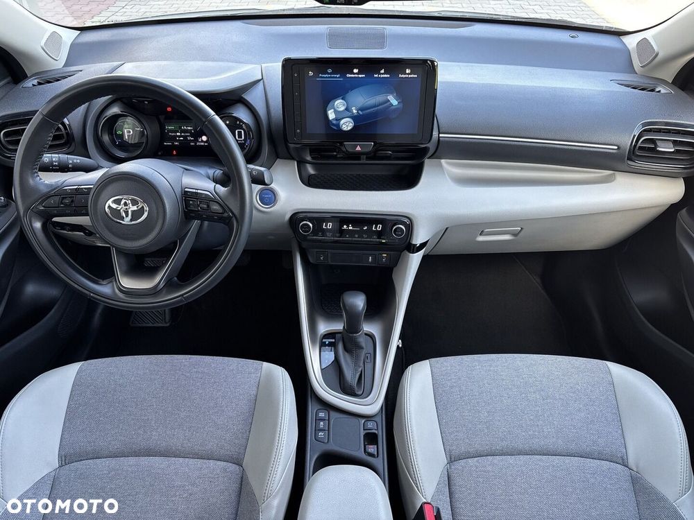 Toyota Yaris Hybrid 1.5 Executive - 9