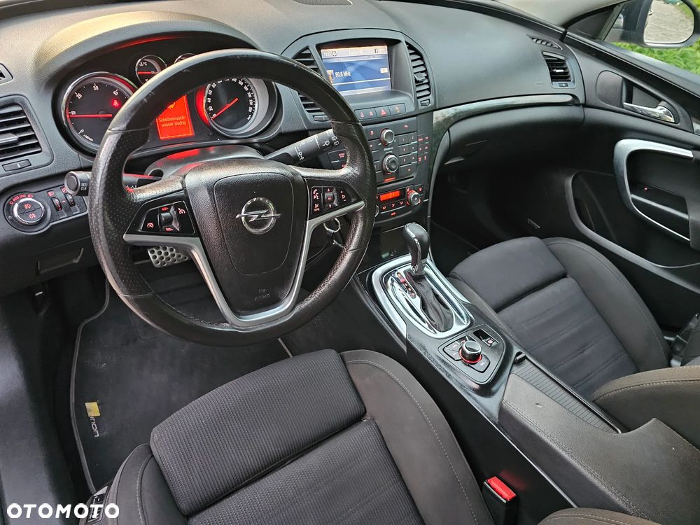 Opel Insignia 2.0 CDTI automatik Edition - 9