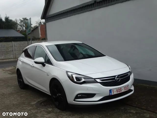 Opel Astra - 8