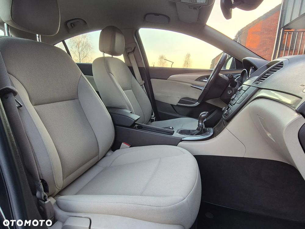 Opel Insignia 1.4 T Elegance S&S - 8