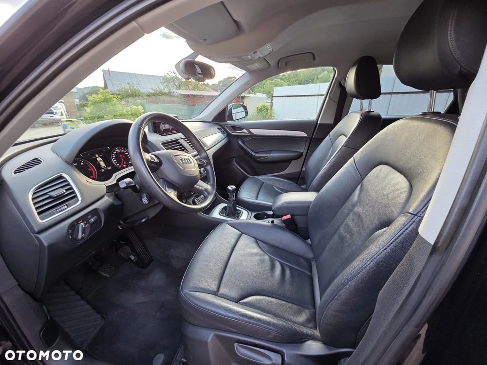 Audi Q3 2.0 TDI Design - 18