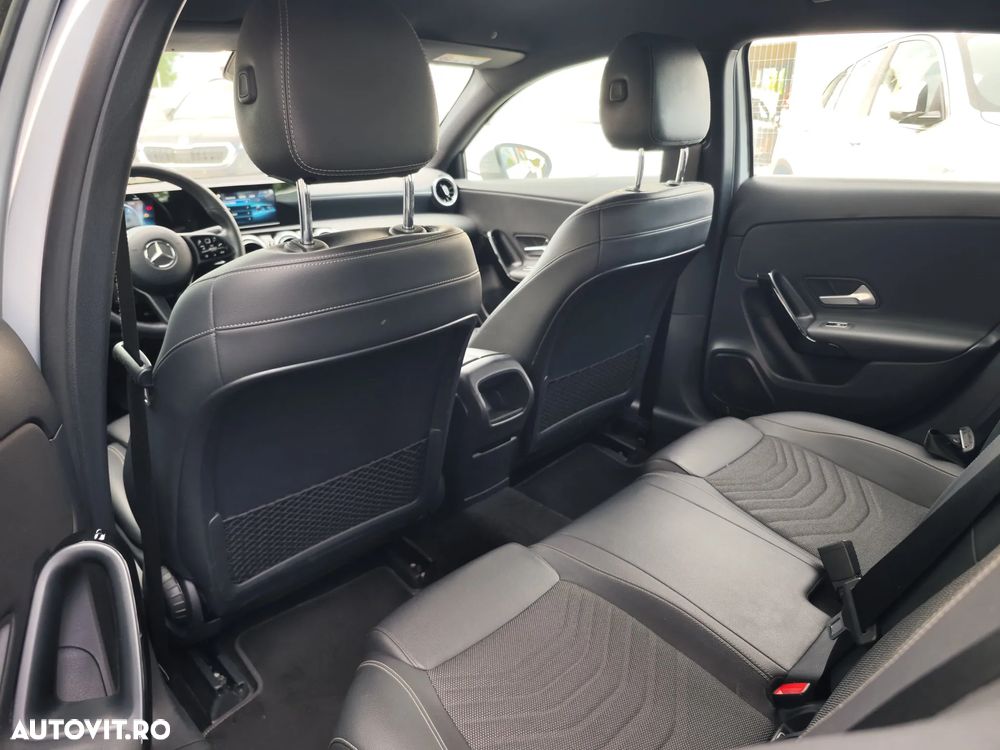 Mercedes-Benz A 180 d 7G-DCT - 11