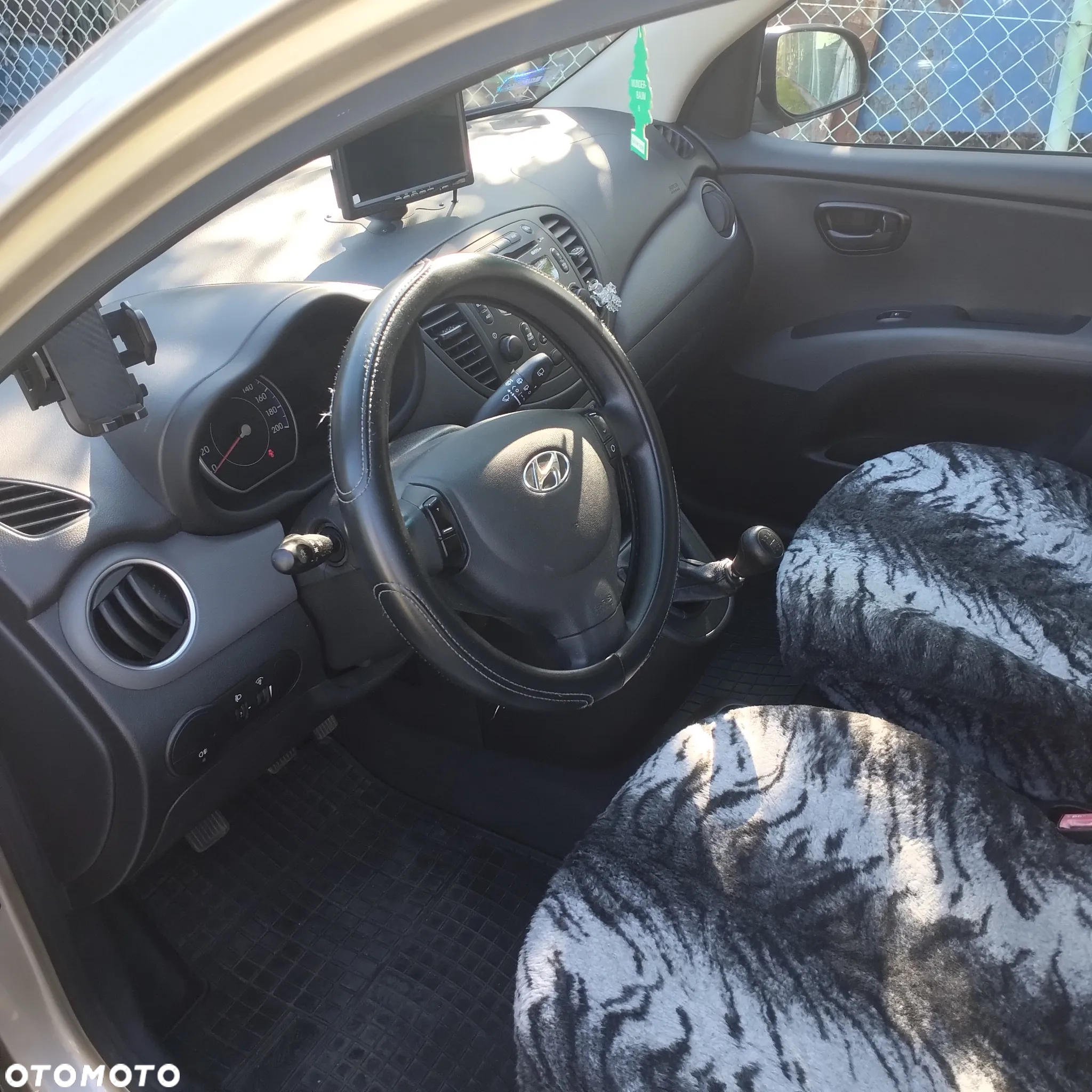 Hyundai i10 1.1 Comfort - 6