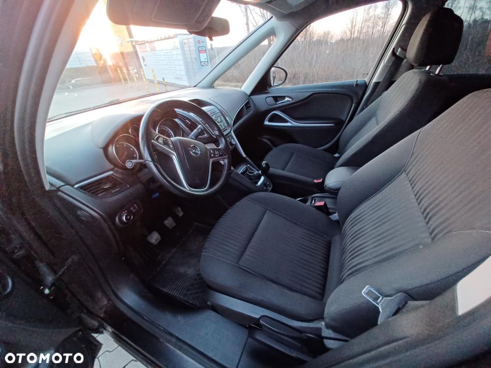 Opel Zafira Tourer 2.0 CDTI Edition - 25