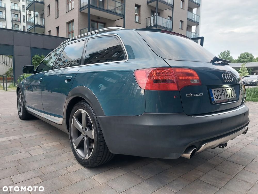 Audi A6 Allroad - 13