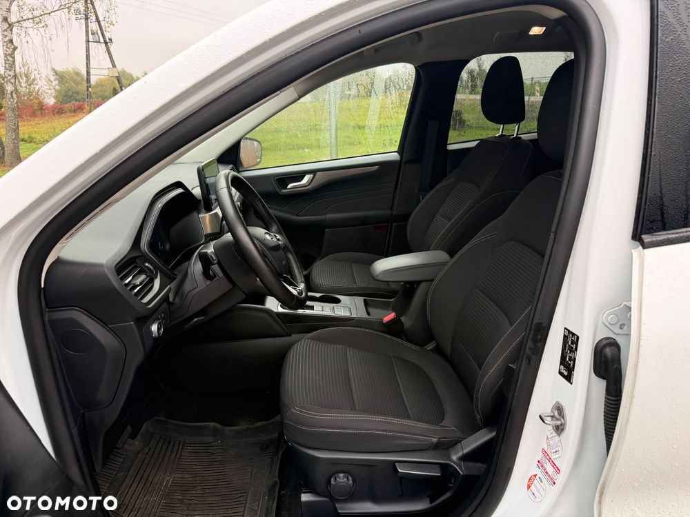 Ford Kuga - 14