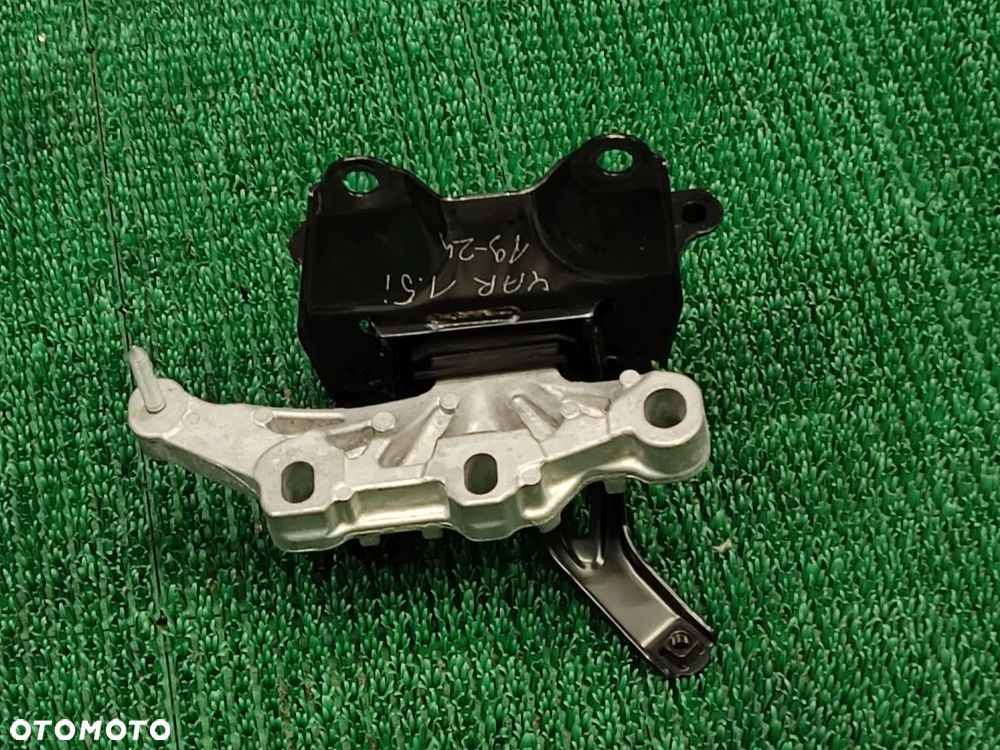 TOYOTA YARIS 1.5i Aut 19-24r Poduszka Łapa Silnika Skrzynia - 5