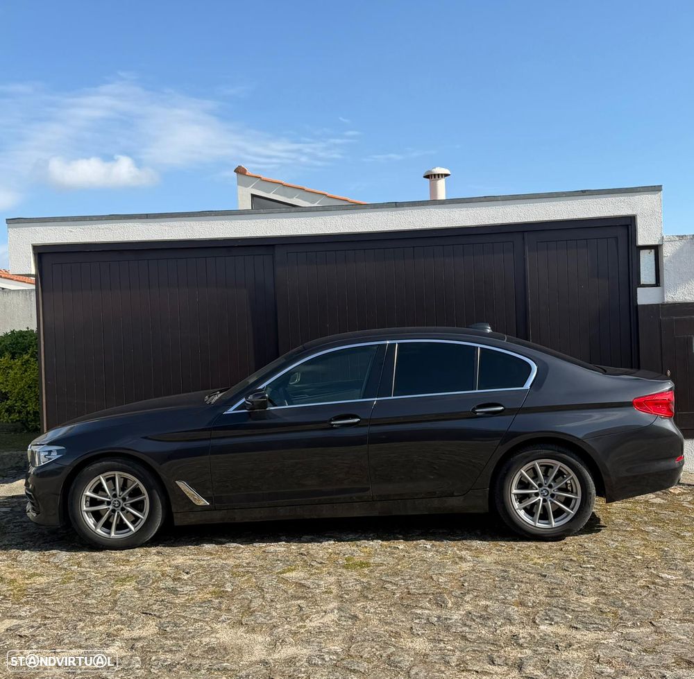 BMW 520 d Luxury Line - 8