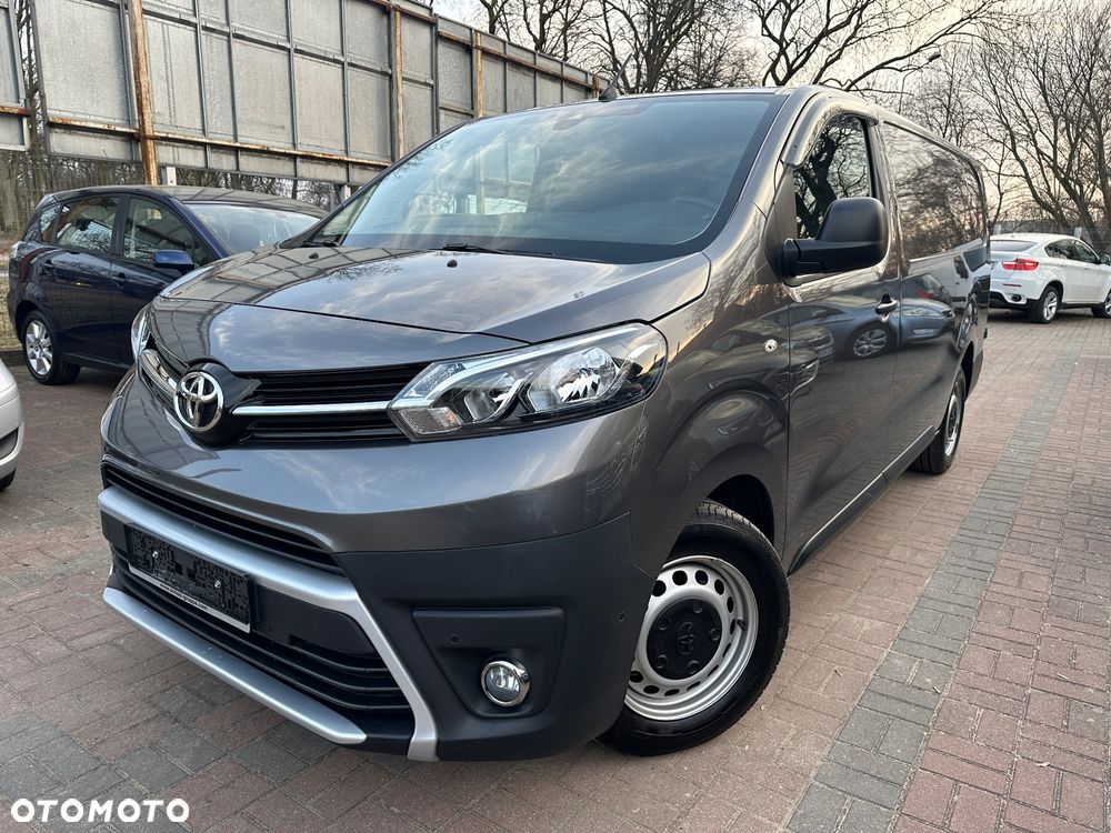 Toyota Proace - 1