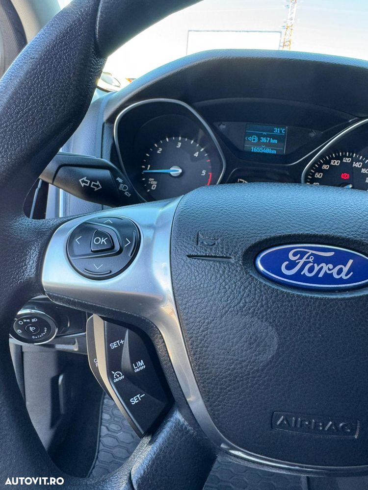 Ford Focus 1.6 TDCi ECOnetic 88g Start-Stopp-Sy Titanium - 34