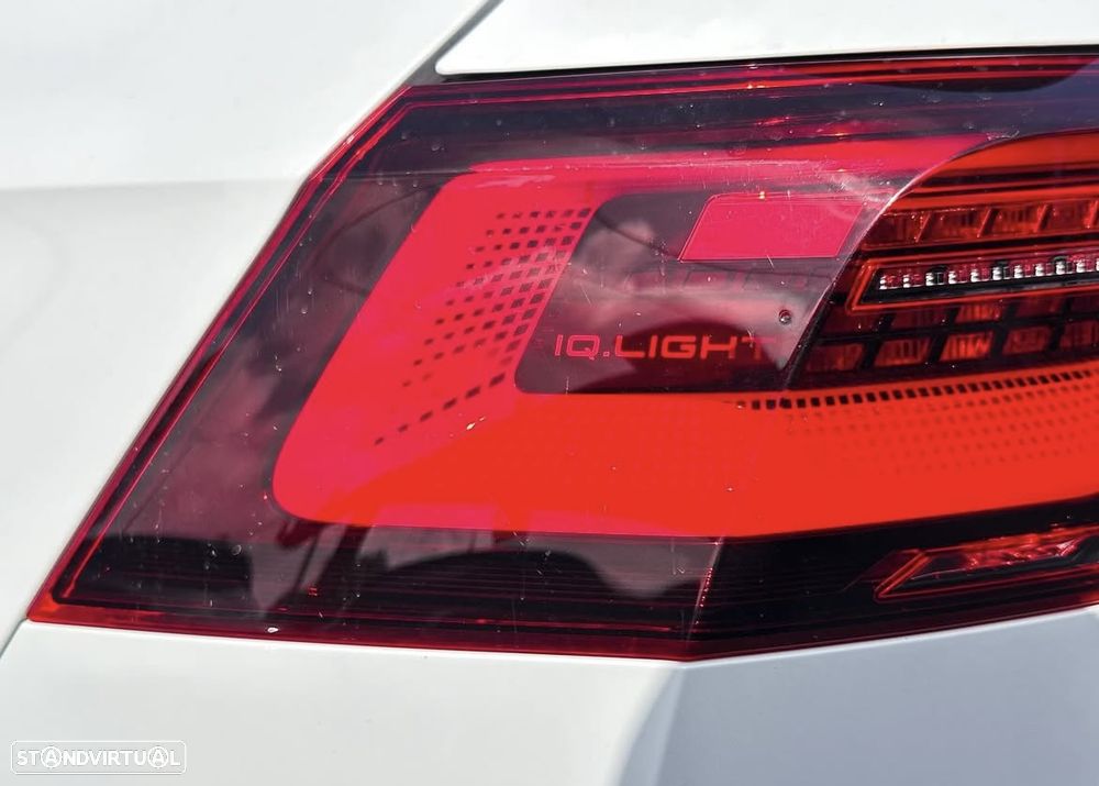 VW Golf 2.0 TSI R DSG - 11