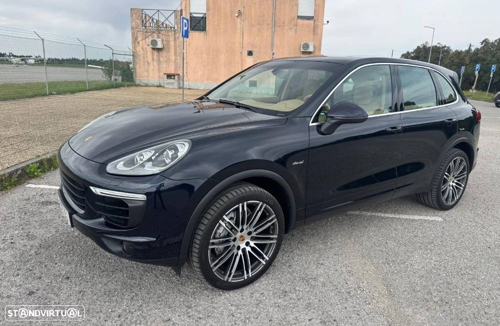 Porsche Cayenne S - 3