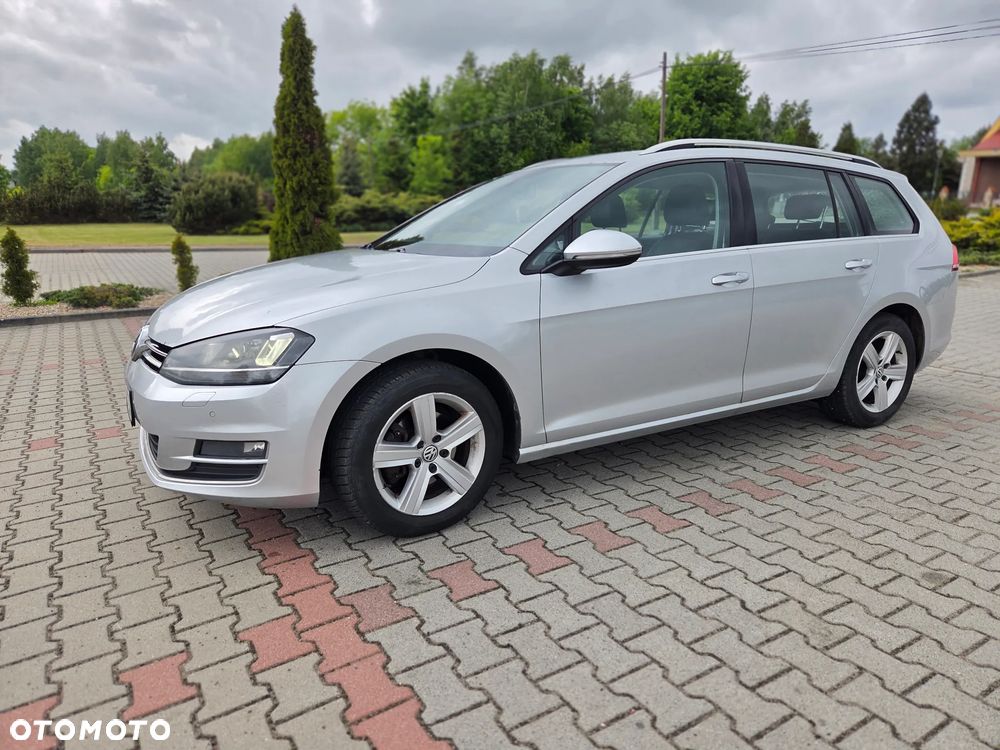 Volkswagen Golf 1.4 TSI BMT Comfortline - 14