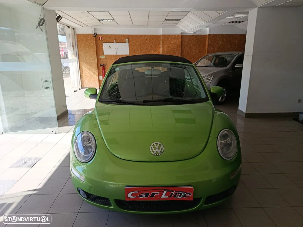 VW New Beetle Cabriolet 1.9 TDi Top Couro - 1