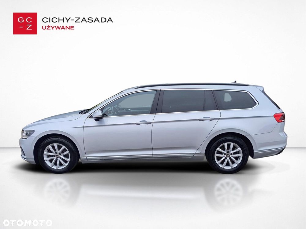 Volkswagen Passat - 2