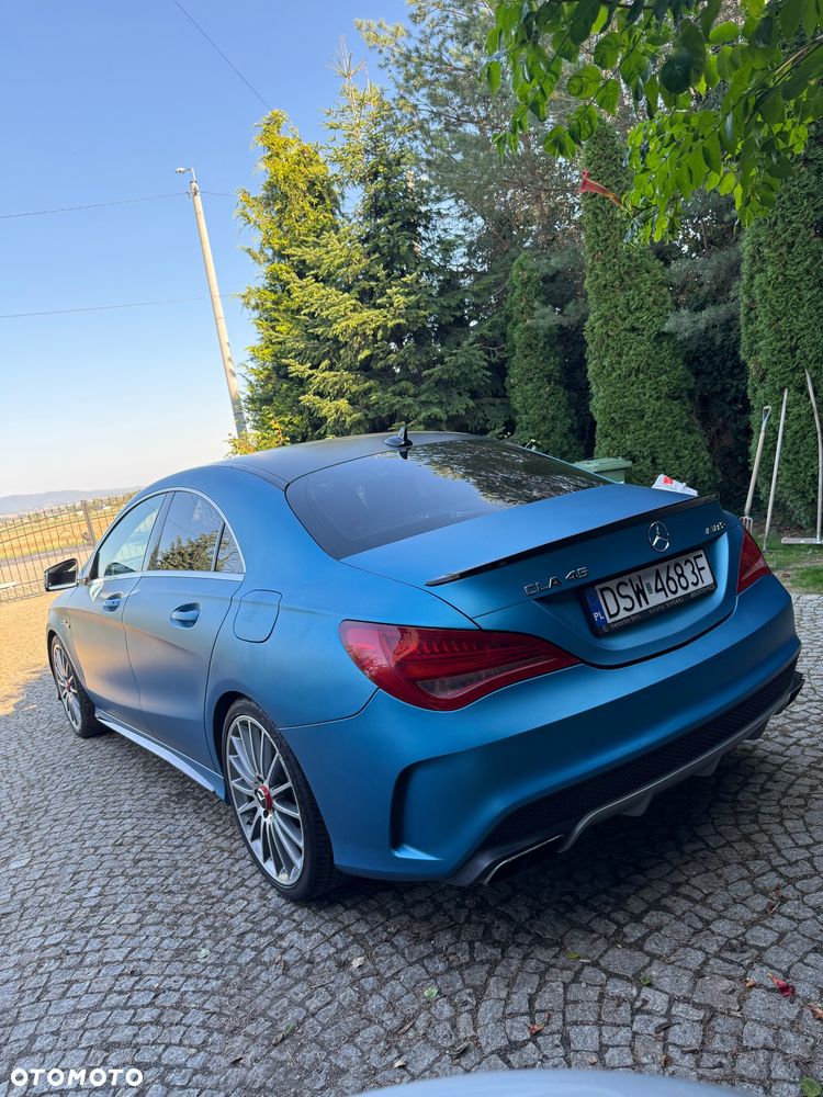Mercedes-Benz CLA 45 AMG 4-Matic - 4