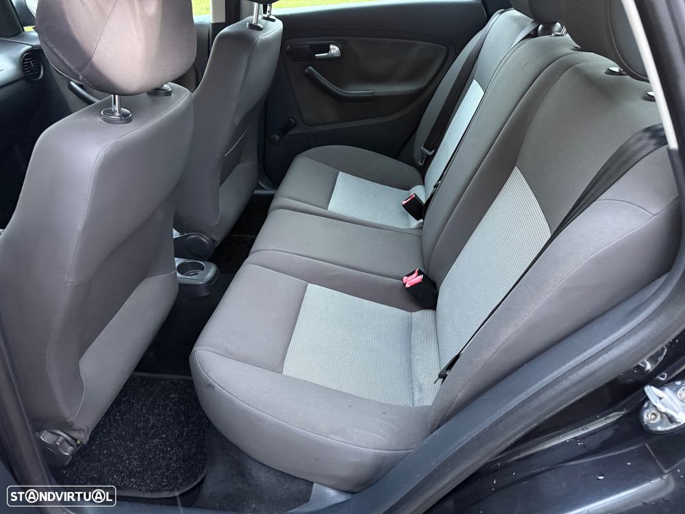 SEAT Ibiza 1.2 12V Signo - 11
