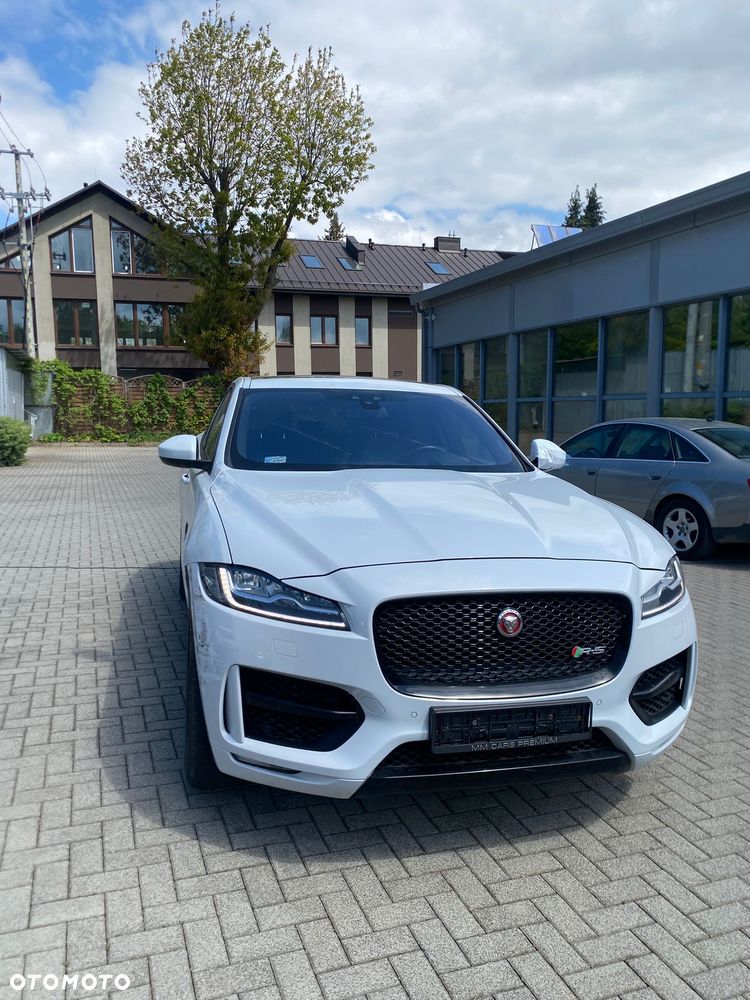 Jaguar F-Pace 3.0 TDV6 AWD R-Sport - 16
