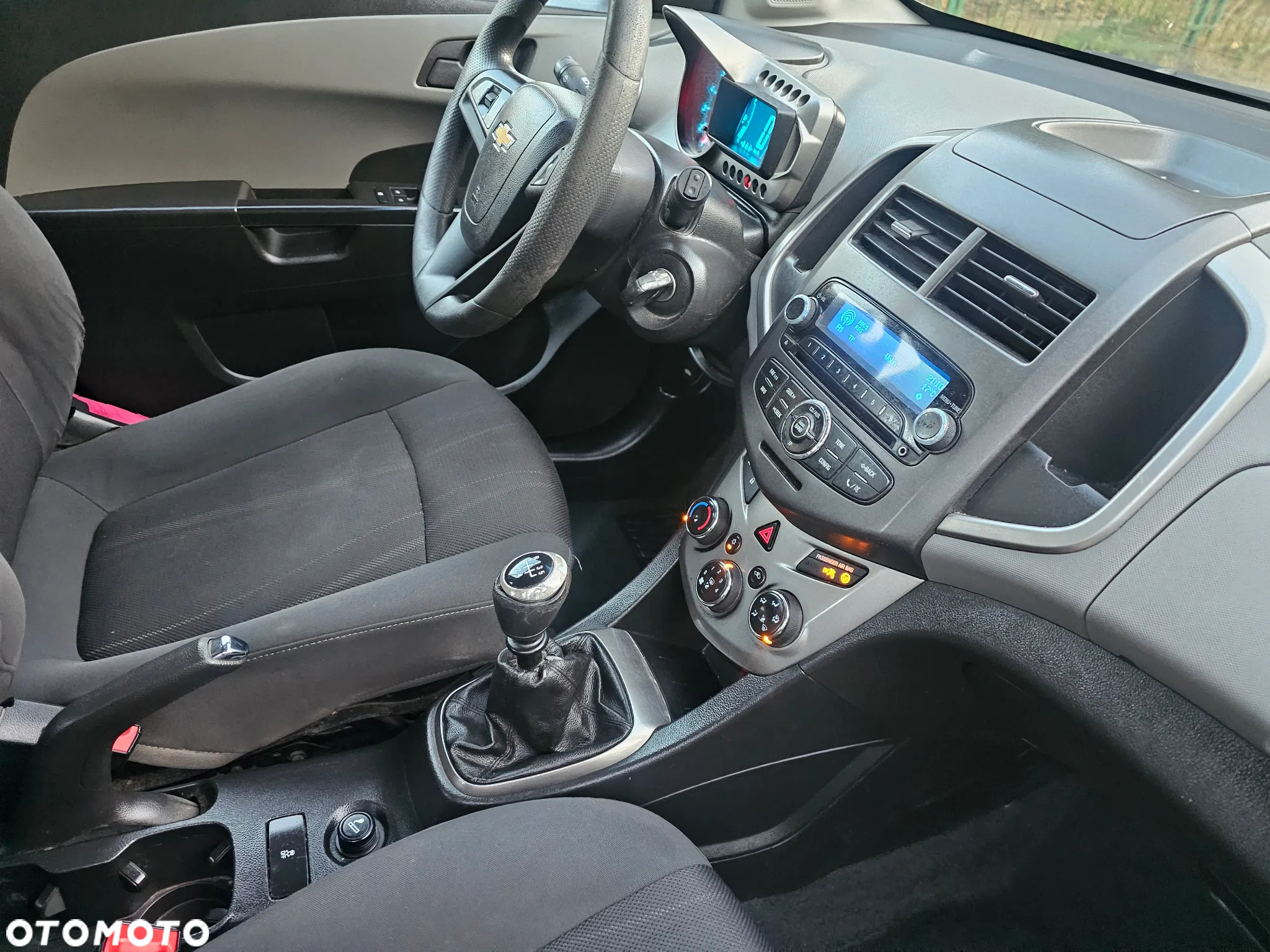 Chevrolet Aveo 1.4 LT - 10