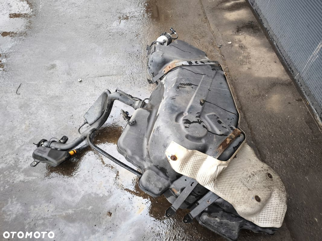 BAK ZBIORNIK PALIWA AUDI A6 C6 4F0201021GP BENZYNA ORYGINAŁ ! - 9