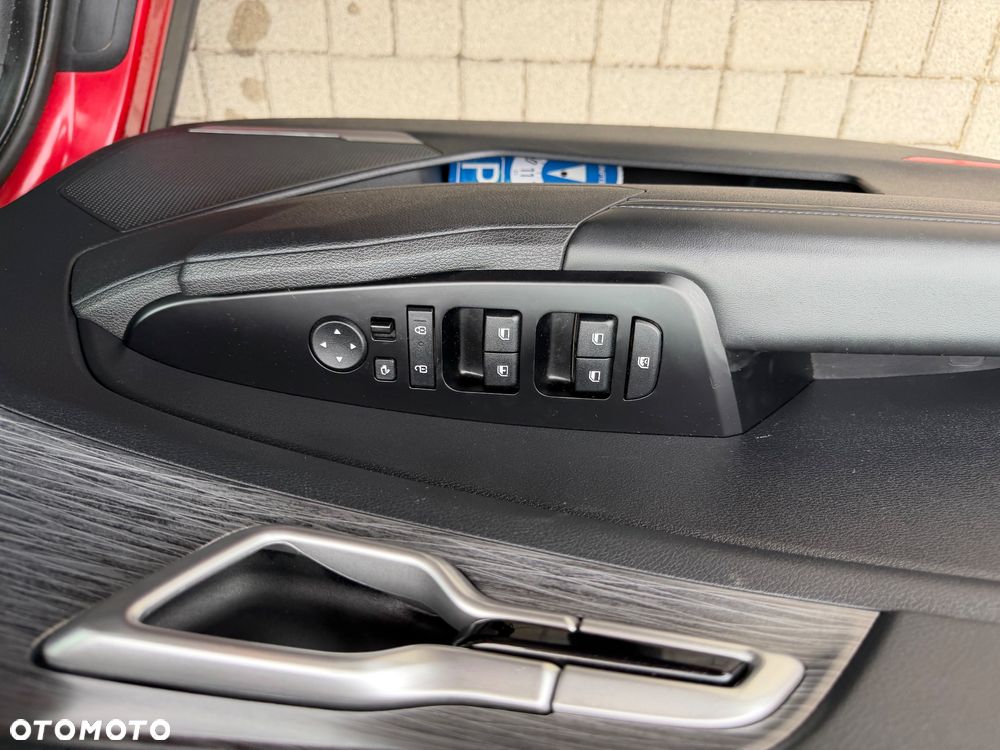 Kia Sportage 1.6 T-GDI 2WD Edition 7 - 17