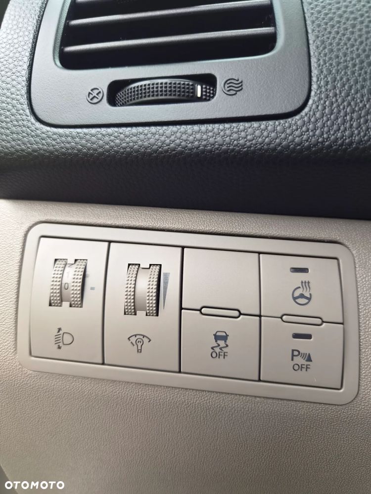 Hyundai ix20 1.6 Premium - 27