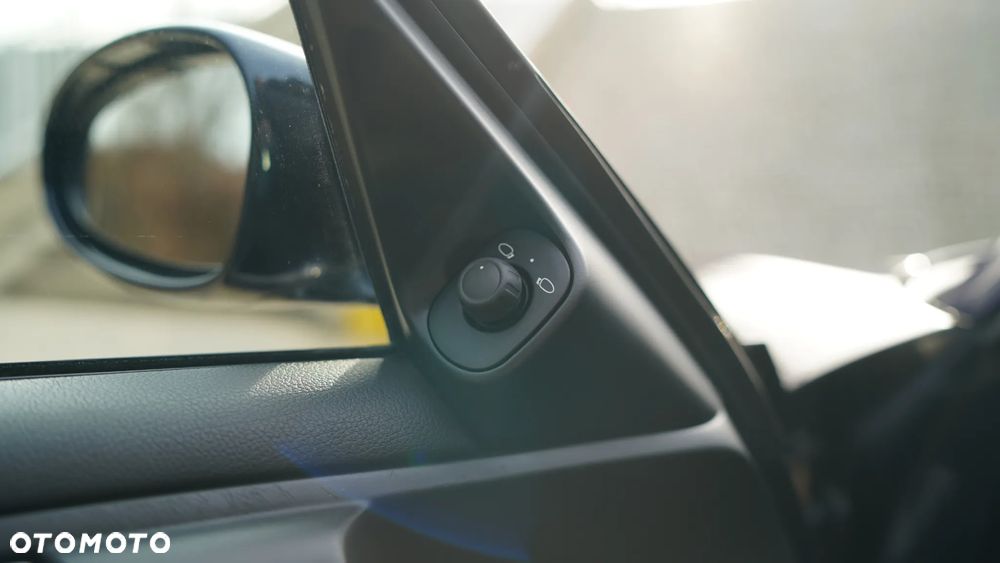 Porsche 718 Cayman - 38