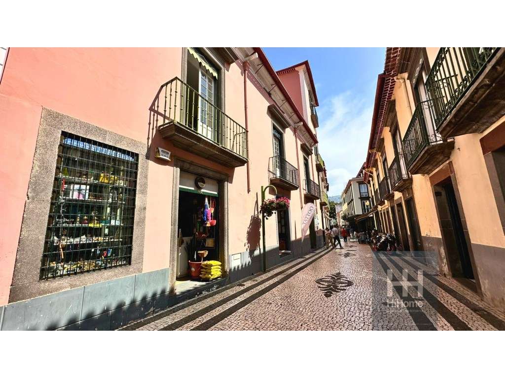 Escritório para arrendamento na Rua da Carreira | Funchal, São Pedro - Grande imagem: 4/19