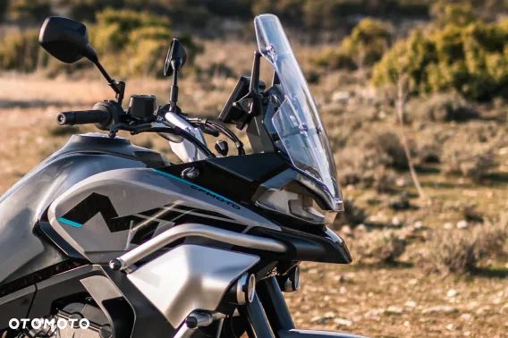 CFMoto 800MT Sport - 9