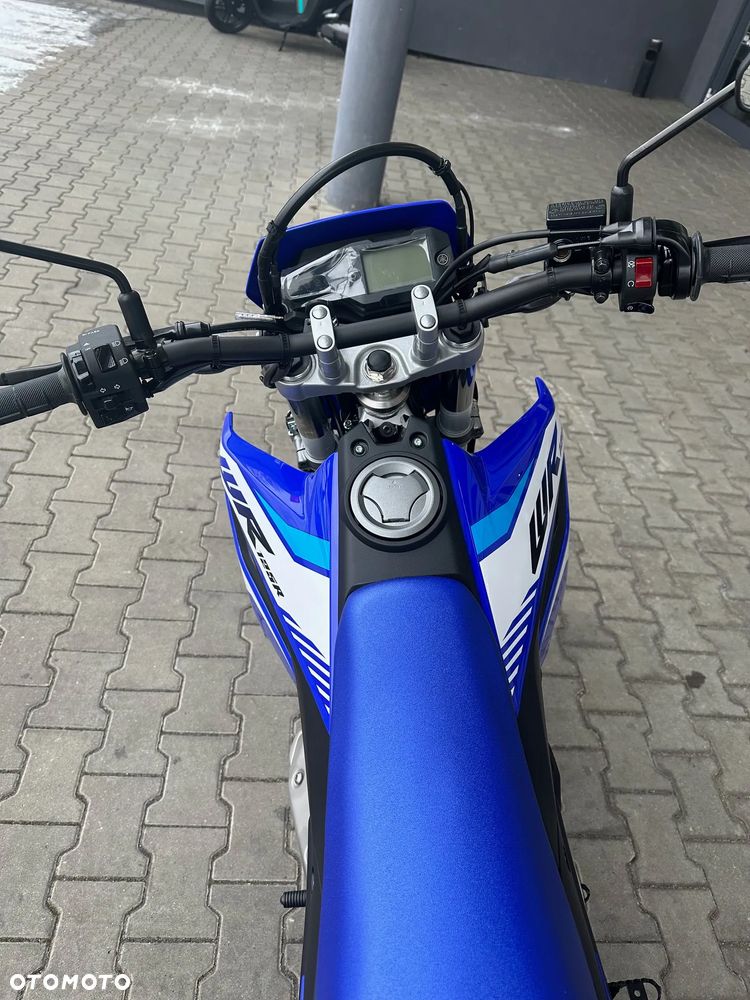 Yamaha WR - 7