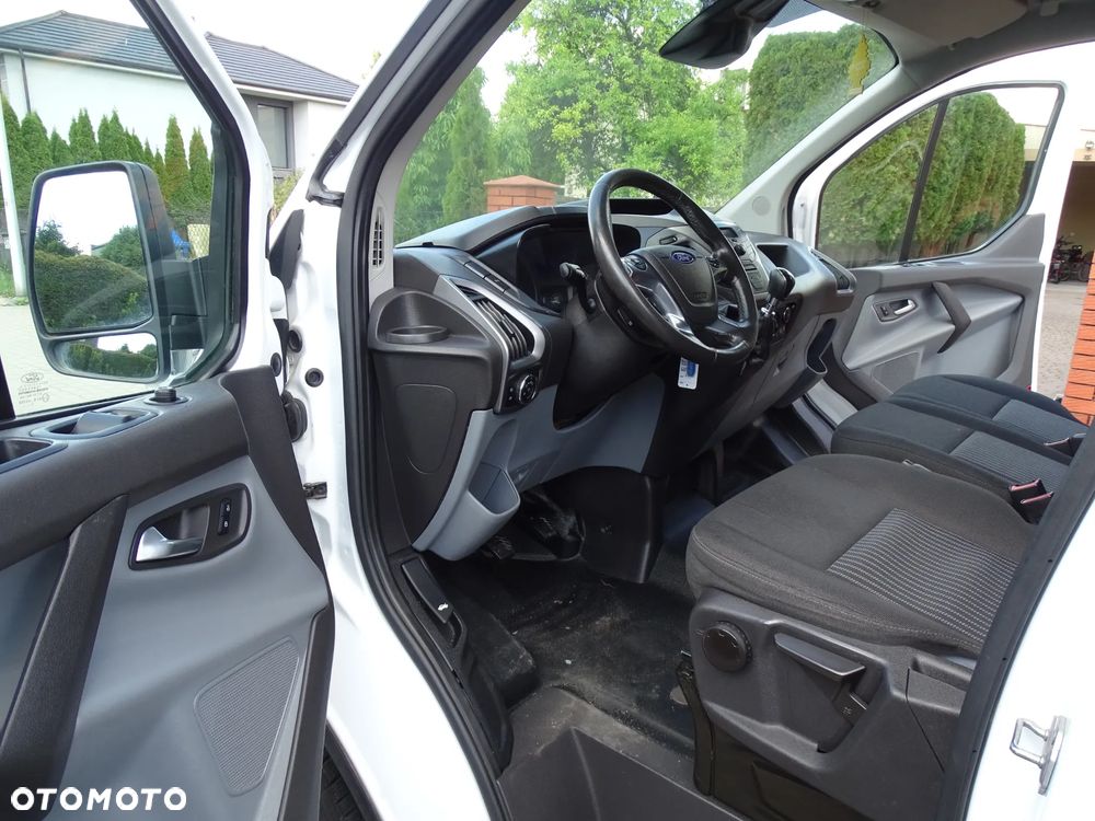 Ford Transit Custom -130 Koni , L1 H1, klima-sprawna , cały blaszak , zarejestrowany.  SUPER STAN -ful opcja ! - 6