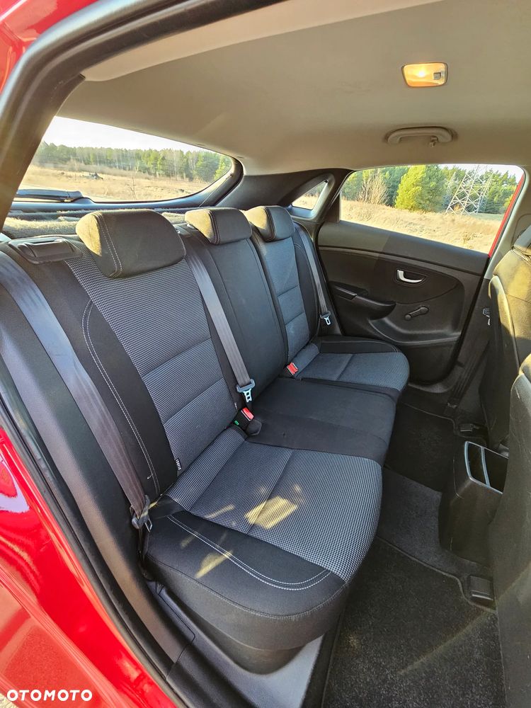 Hyundai i30 - 19