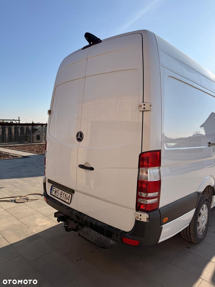 Mercedes-Benz Sprinter - 16
