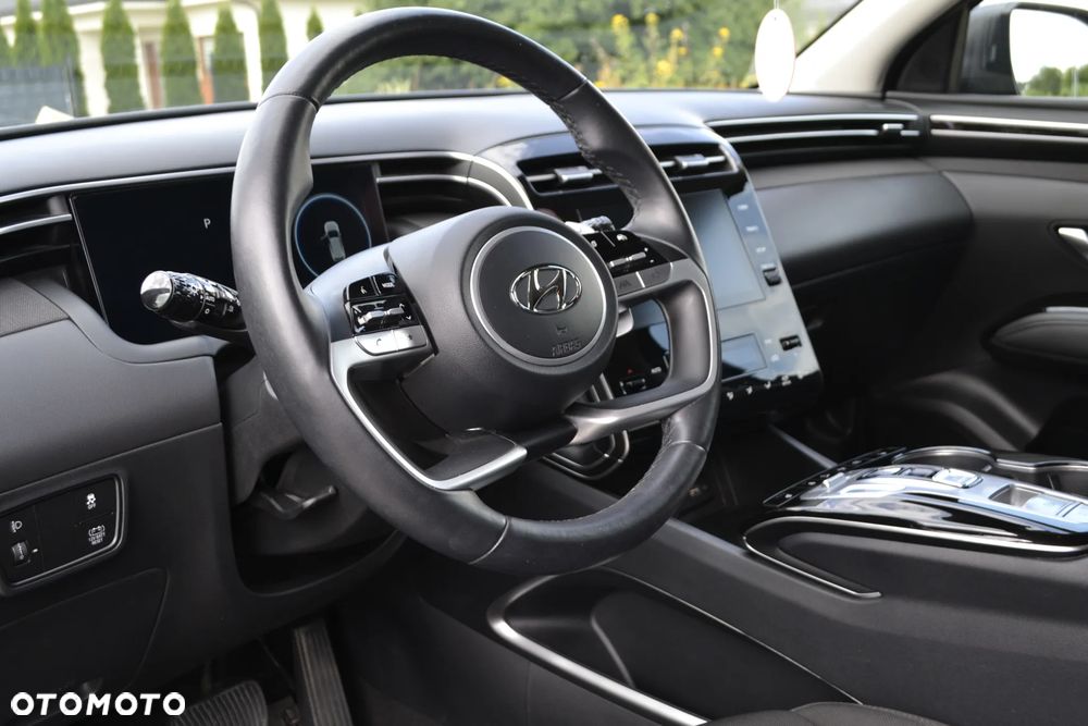 Hyundai Tucson 1.6 T-GDi HEV Smart 2WD - 23