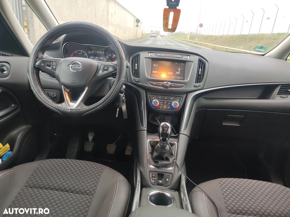 Opel Zafira Tourer 2.0 CDTI ecoFLEX Start/Stop Innovation - 17